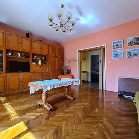 Fuer 5 Personen Ca 85 Qm In Valbandon, Istrien Istrische Riviera Apartment *